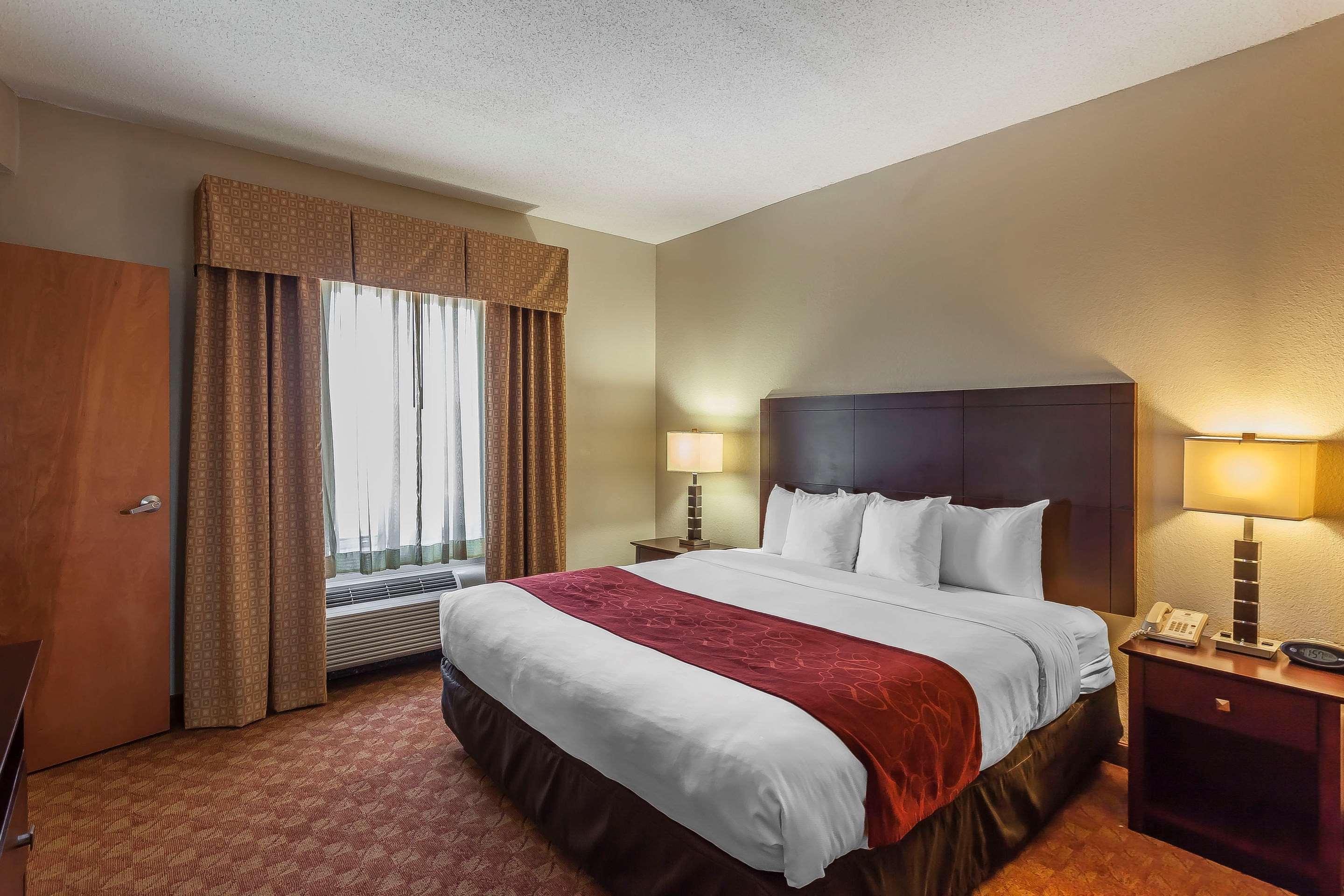 Comfort Suites Suffolk - Chesapeake Екстериор снимка
