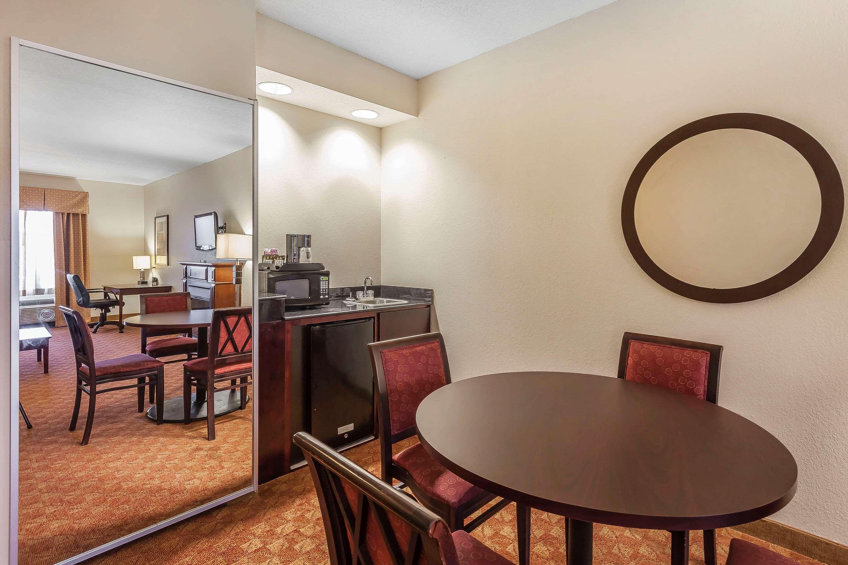 Comfort Suites Suffolk - Chesapeake Екстериор снимка