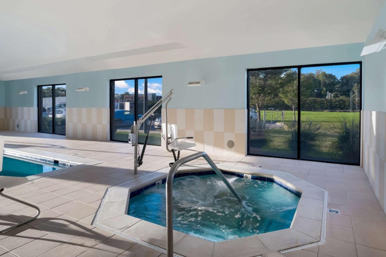 Comfort Suites Suffolk - Chesapeake Екстериор снимка