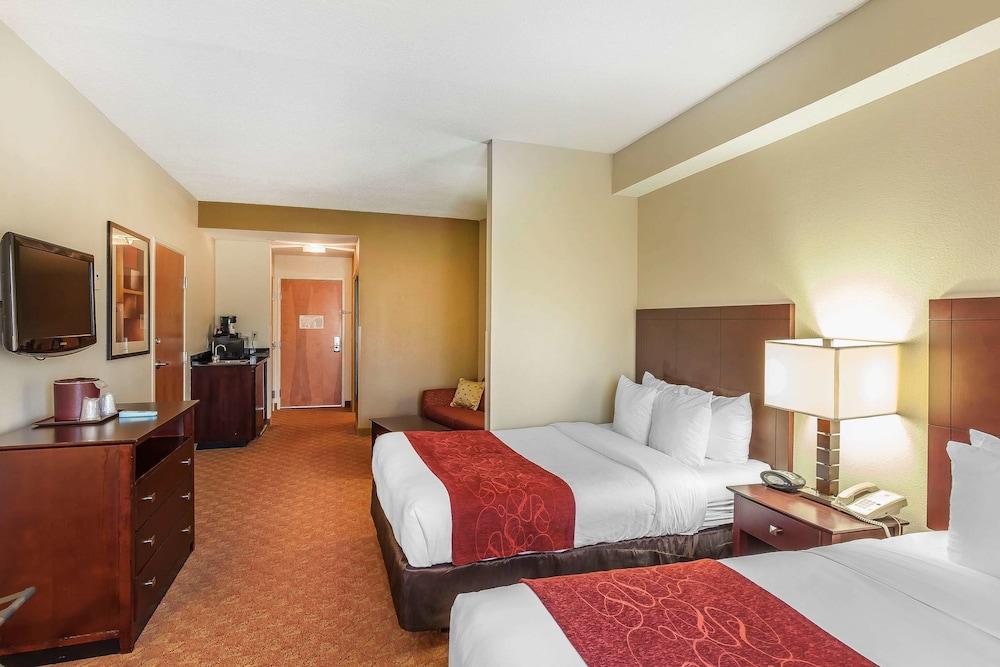 Comfort Suites Suffolk - Chesapeake Екстериор снимка
