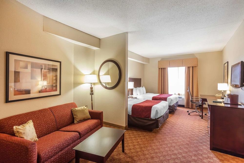 Comfort Suites Suffolk - Chesapeake Екстериор снимка