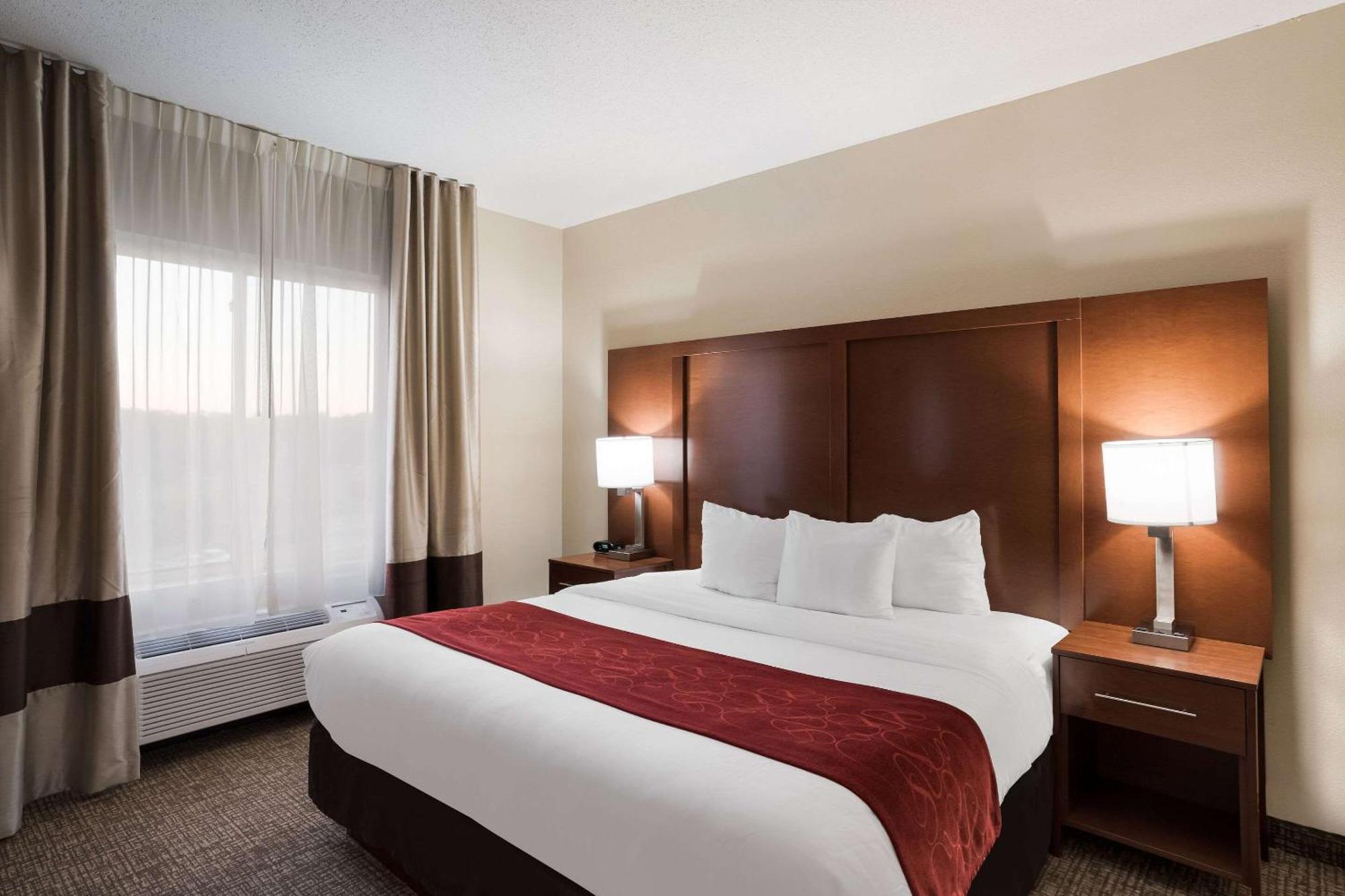 Comfort Suites Suffolk - Chesapeake Екстериор снимка