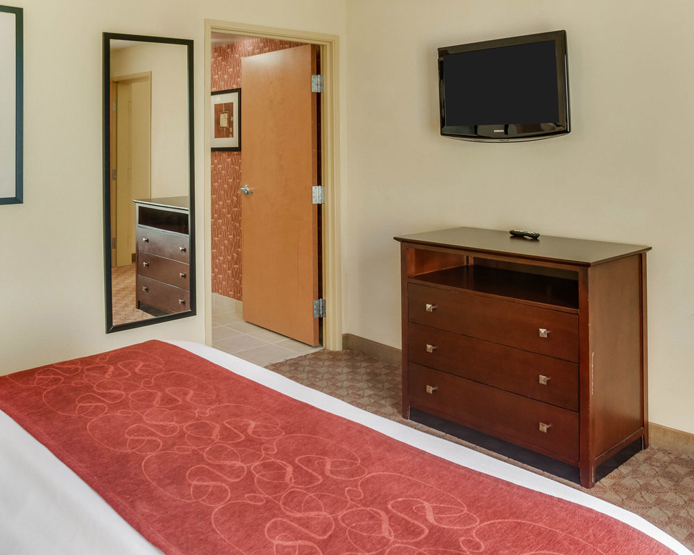 Comfort Suites Suffolk - Chesapeake Екстериор снимка